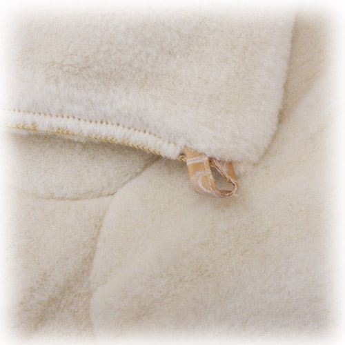 洗えるＥ－ＷＯＯＬボアＪＱケット